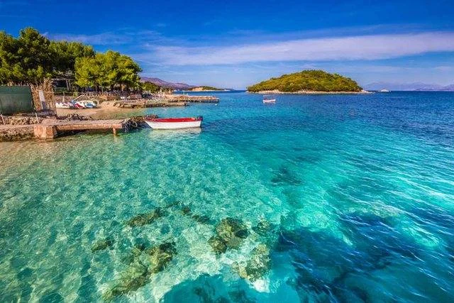 Media e njohur britanike: Shqipëria destinacioni më i mirë europian për pushime