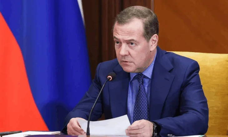 Medvedev i përgjigjet Trump: Rusia nuk është as Izraeli dhe as Irani! Çdo ultimatum është një hap drejt luftës