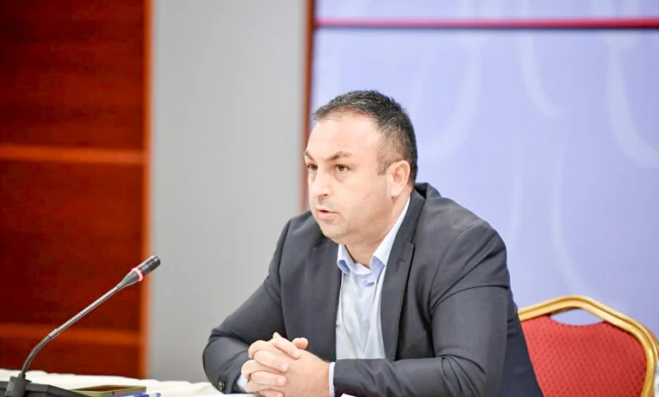 Ministri Hoxha: 120 persona të proceduar për zjarrvënie, 21 janë arrestuar