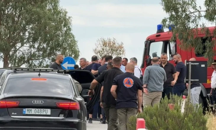 Ministri Hoxha dhe Vengu zbresin në landfillin e Elbasanit: Situata e normalizuar