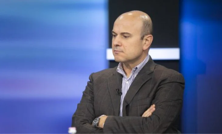 MINUTA E FUNDIT – Jamarbër Malltezi lirohet nga “arrest në shtëpi”, bashkë me Berishën në gjykim për “Partizanin”.