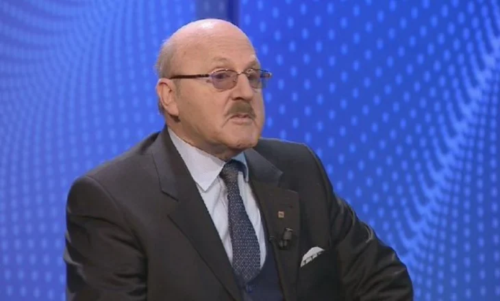 “Mos ta pafsha bojën spiun!” Baton Haxhiu kërkoi mbylljen e RTSH-së, shpërthen Mula: I futur nga qarqe në dëm të Shqipërisë