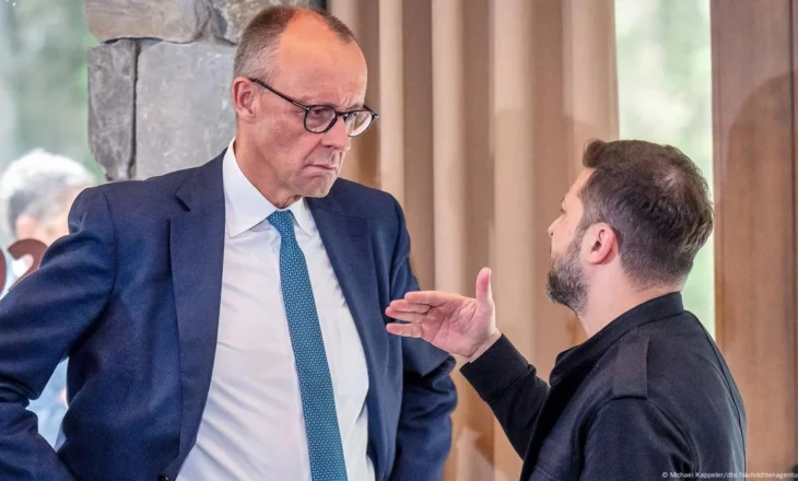 Moska akuzon Merzin se dëshiron të marrë pjesë në luftë
