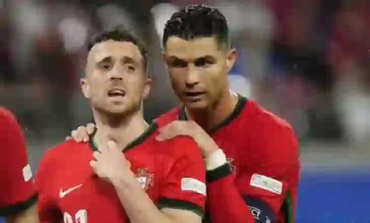 Motra e Cristiano Ronaldos zbulon arsyet pse ylli portugez mungoi në funeralin e Diogo Jotës