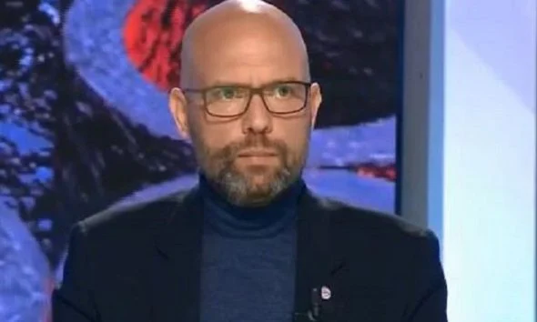 “Muli tani rrezikon burgun! LaCivita i mori paratë kot”, Manjani: Iu mbyll sqepi ambasadorëve më në fund…