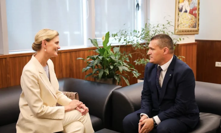 Nancy VanHorn takim me kreun e SPAK, vlerëson luftën kundër krimit të organizuar