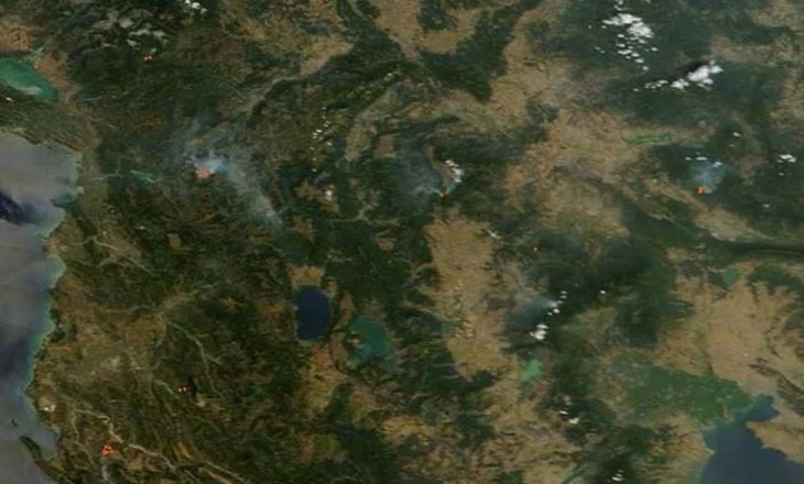 NASA publikon pamjet: Zjarri në Delvinë i dukshëm nga hapësira!