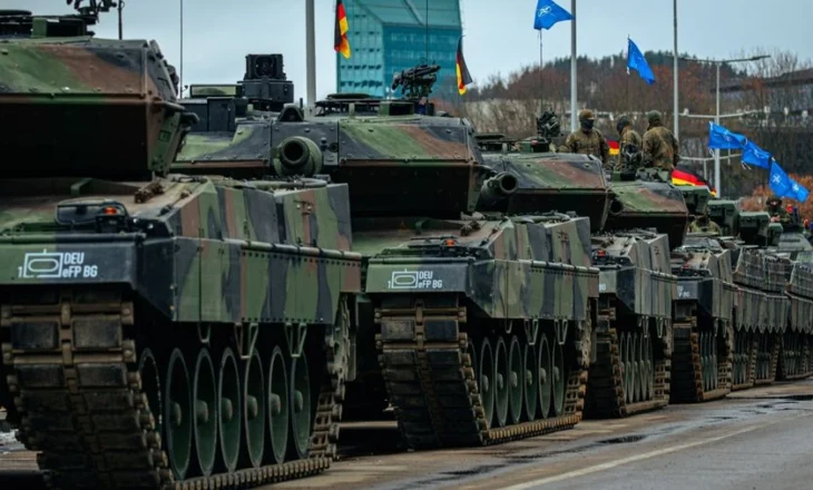 NATO simulon luftën kundër Rusisë: 800 mijë trupa, tanke e helikopterë në rrugët e Hamburgut