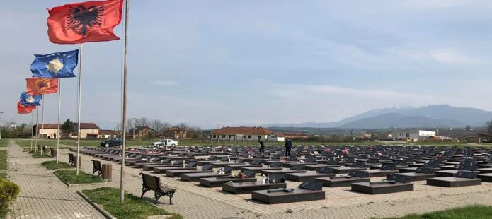 Në Kosovë kërkohen për masakrën në Mejë, në Serbi janë figura publike
