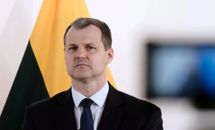 Nën hetim për shkelje financiare që përfshijnë kompanitë e tij, jep dorëheqjen kryeministri lituanez