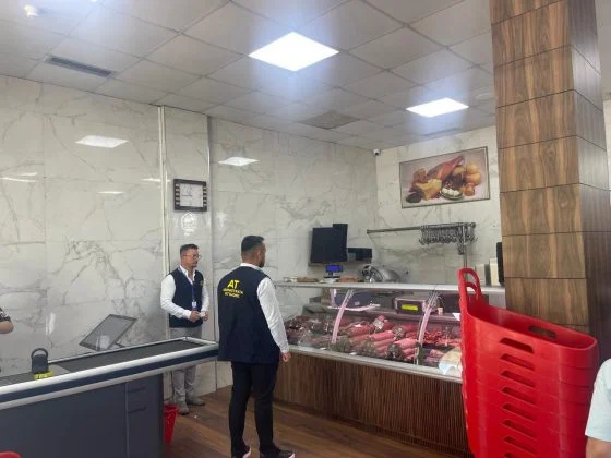 Nisin bllokimet e produkteve pa faturë tatimore, Denaj: Garantojmë ushqime të kontrolluara