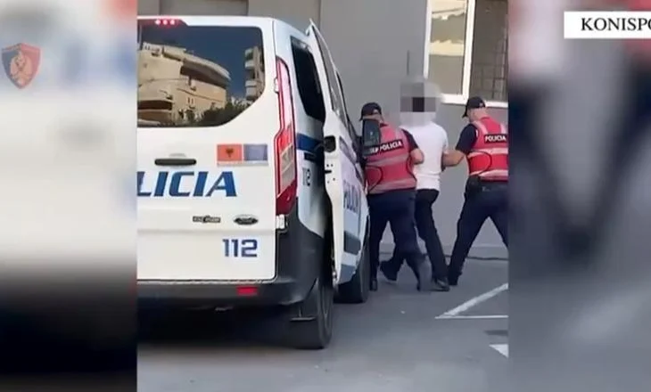 Nuk zbatoi vendimin e policisë dhe dogji kullotat/ Arrestohet piromani, nën akuzë dhe i mituri për vatrën në Dukat