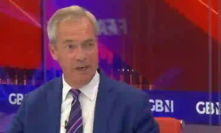 Obsesioni i “babait të Brexit” me shqiptarët: I dua jashtë, vijnë në Londër për qëllime të mbrapshta