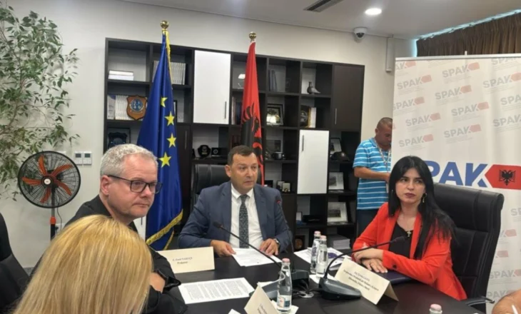 ‘Pandora’/ SPAK bashkëpunim me autoritetet në Gjermani, zbulohet Call Center-i që mashtronte…