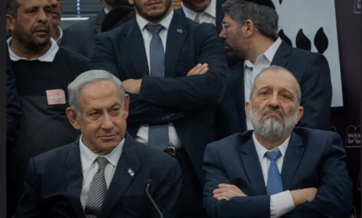 Partnerët e koalicionit braktisin qeverinë e Netanyahut mes negociatave për armëpushim me Hamasin