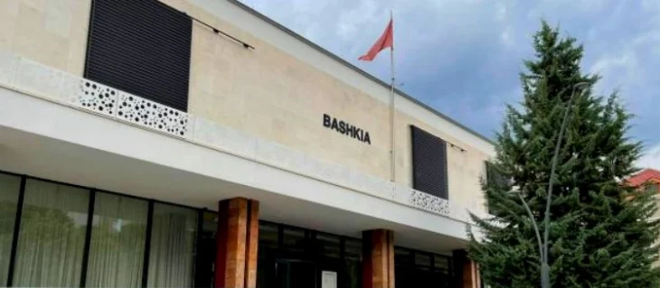 Pas Elbasanit, “furtunë” edhe në Bashkinë e Korçës! Japin dorëheqjen kryetarët e Njësive Administrative