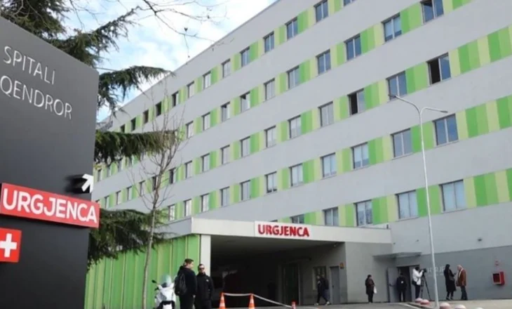 Plagoset teksa ndihmonte në shuarjen e flakëve në Delvinë, 42-vjeçari dërgohet me urgjencë në QSUT