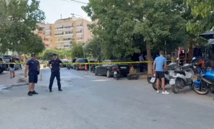 Plagosja e dyfishtë në Sarandë/ Shpallen në kërkim vëllezërit e rrezikshëm, njëri prej tyre i dënuar për vrasje dhe armëmbajtje pa leje