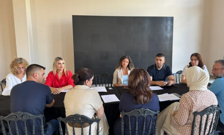 Plani i Mbrojtjes Sociale në fokus të Bashkisë Elbasan:  Zhvillohet takimi i radhës me grupet e interesit