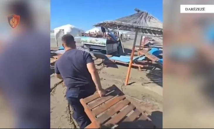 Plazhi i Darëzezës “pastrohet” nga zaptuesit/ Policia sekuestron 90 çadra e shezlongë