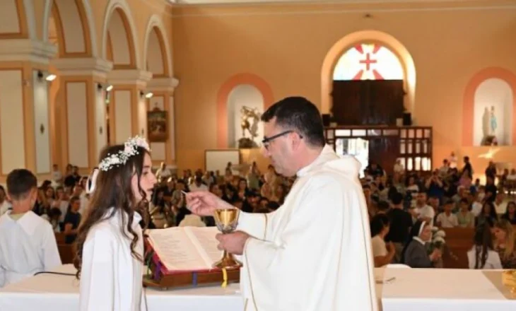 Portret i Dom Vlashit, ‘një prift’ që nuk i pëlqen Edi Ramës