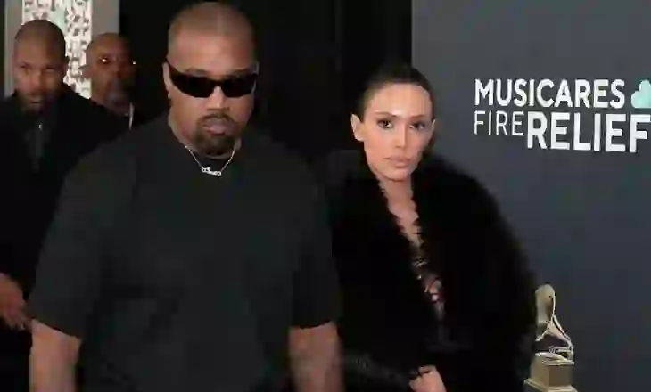 Postimi i çuditshëm i Kanye West pas mesazhit shqetësues nga Bianca Censori