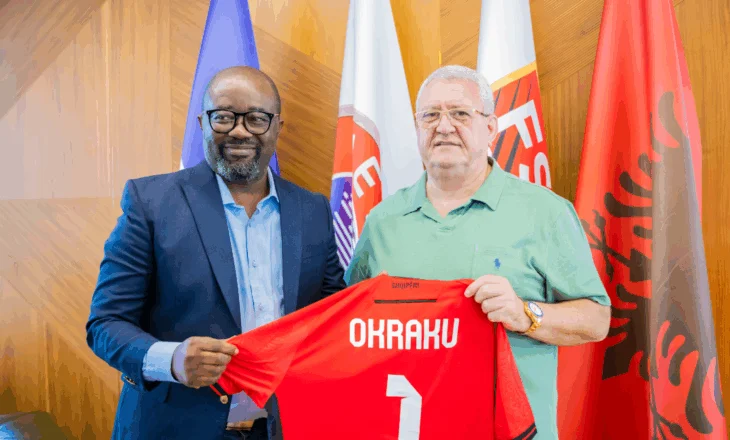 Presidenti Duka pret në takim Presidentin e Federatës Ganeze të Futbollit, Kurt Edwin Simeon Okraku
