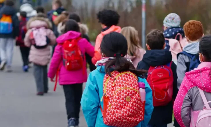 Propozohet kufizim të fëmijëve emigrantë në shkollat ​​gjermane! Mbështetje dhe kritika