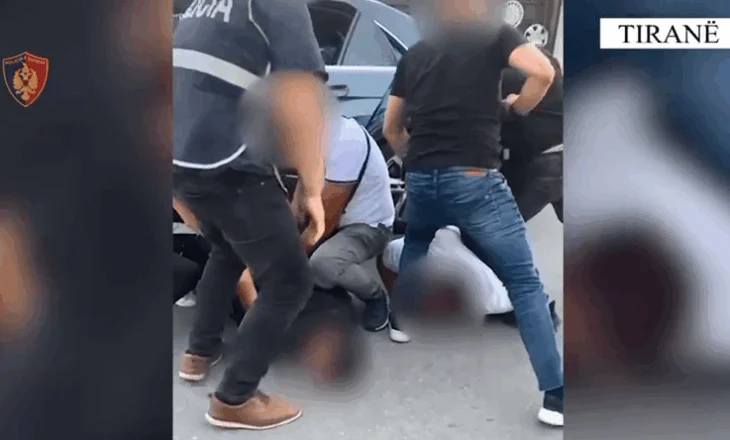 Qarkullonte me armë zjarri në makinë, arrestohet 31-vjeçari në Tiranë