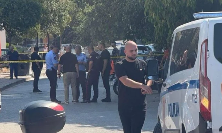 Qëllohen me armë dy të rinjtë në Sarandë, Policia identifikon autorët, në kërkim dy vëllezërit