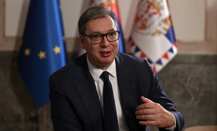 Qeveria e Vuçiçit po varet “në fije të perit”, ja çfarë parashikon diplomatja e njohur