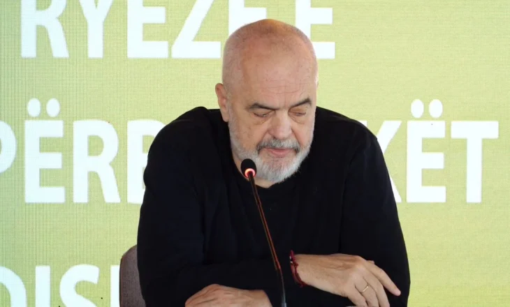 Rama me fermerë dhe sipërmarrës në Cërrik: Flisni “pa dorashka”, na duhet një plan për të ndërtuar modelet e duhura në bujqësi
