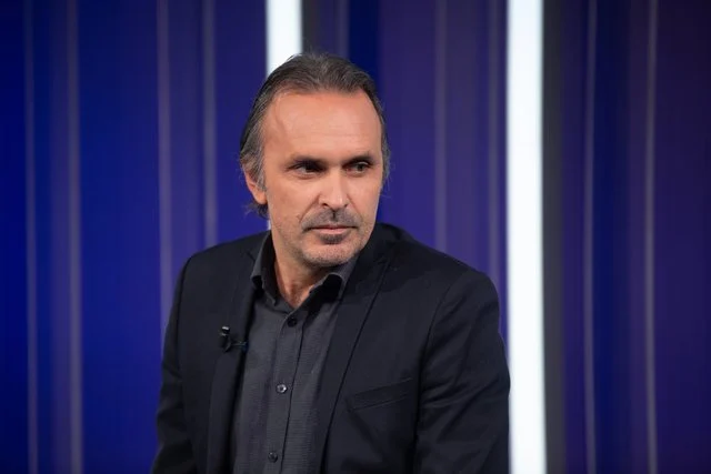 “Rama mendon se i ka në varësi të gjitha pushtetet”, Mërtiri kritikon urdhrin për dorëheqje: Shteti nuk ndërtohet me…