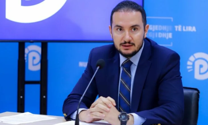 “Realiteti i diktaturës së re”/Salianji në aktivitetin e parë pas daljes nga qelia: Izolimi numërohet me durim, jo me..
