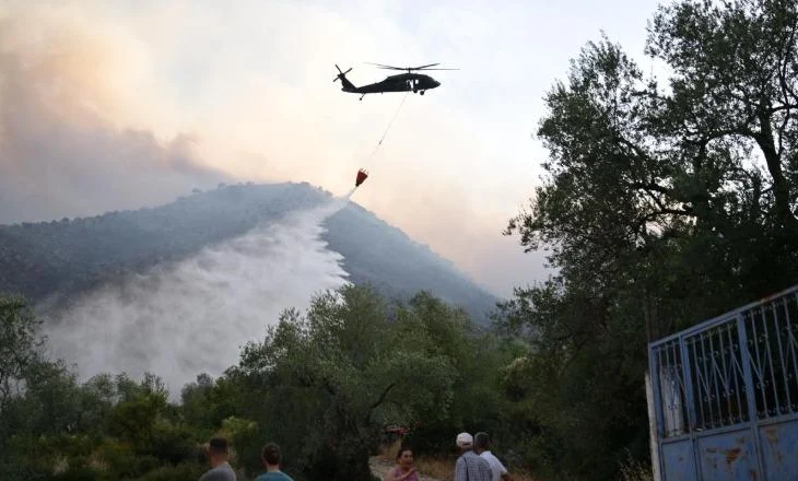 Reshjet e shiut shuajnë zjarret në vend, 90% e vatrave janë fikur! Neutralizohen flakët në Parkun e Prespës e Vlorë