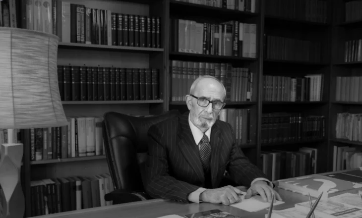 Rexhep Qosja: Poetika e demagogjisë