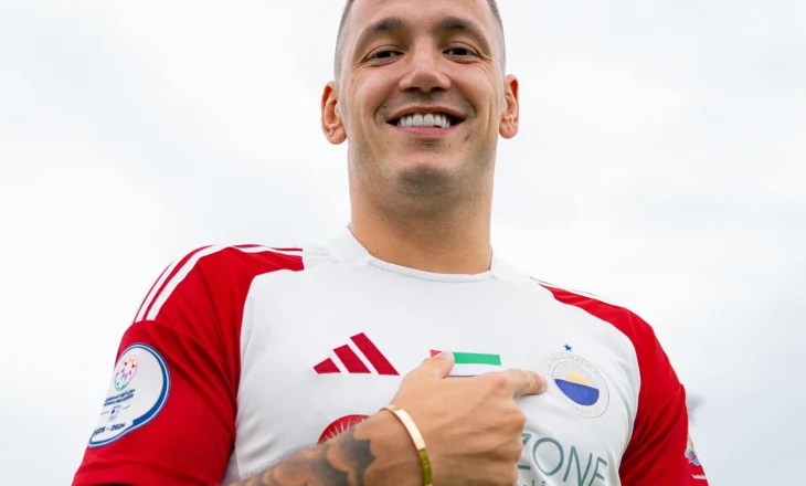 Rey Manaj bëhet “sheik”, firmos një super kontratë, zbulohen detajet (VIDEO)