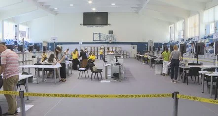 Rinumërimi për Durrësin, KAS-i ‘favorizon’ ish-prokurorin Ndoja, i quan të vlefshme votën e pavlefshme të komisionerëve