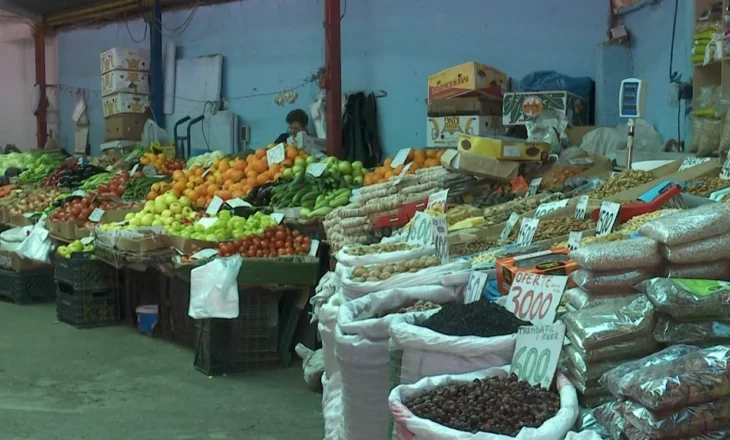 Rreziku i helmimit nga ushqimet, mjekët: Kujdes nga produktet e bulmetit dhe ushqimet e gatshme