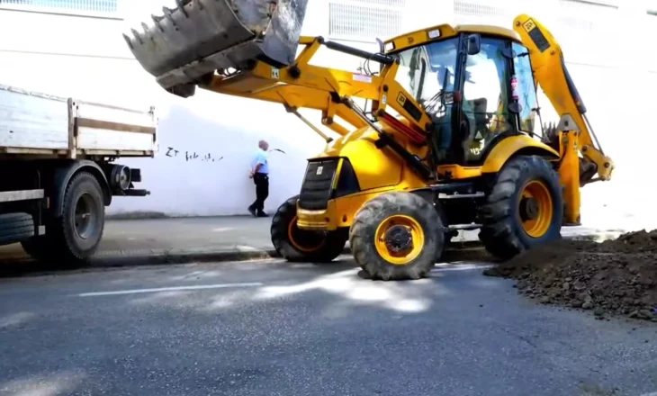 Rruga “Don Bosko” në rikonstruksion të plotë, Benet Beci inspekton punimet
