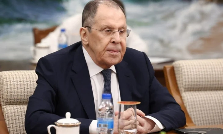 Rusia paralajmëron kundër aleancës së sigurisë që synon Korenë e Veriut