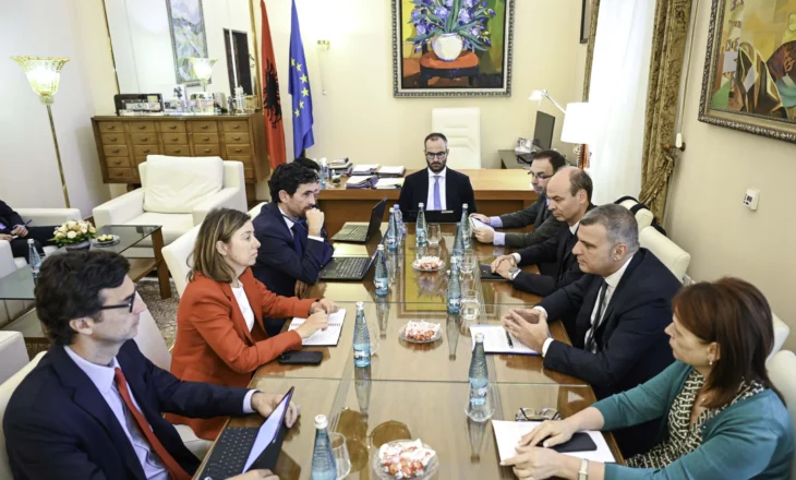 Sejko pret misionin e FMN: Mjedisi i jashtëm krijon pasiguri të mëdha edhe për ekonominë shqiptare