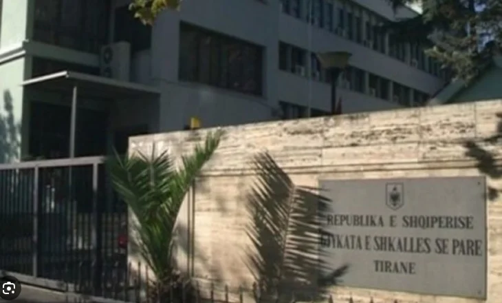 Sekuestrohen pasuritë e ish-ambasadorit shqiptar në Katar, Edmond Çaça dhe bashkëshortes së tij