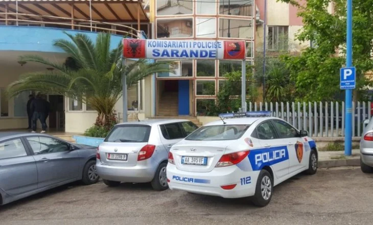 Sherr i dhunshëm mes vëllezërve në Ksamil, dy persona në pranga, një përfundon në spital