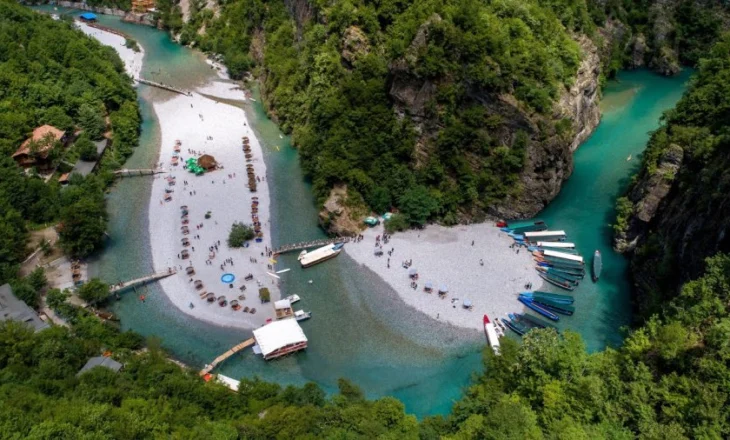 Sherr me mjete të forta në Lumin e Shalës, plagosen rëndë dy persona