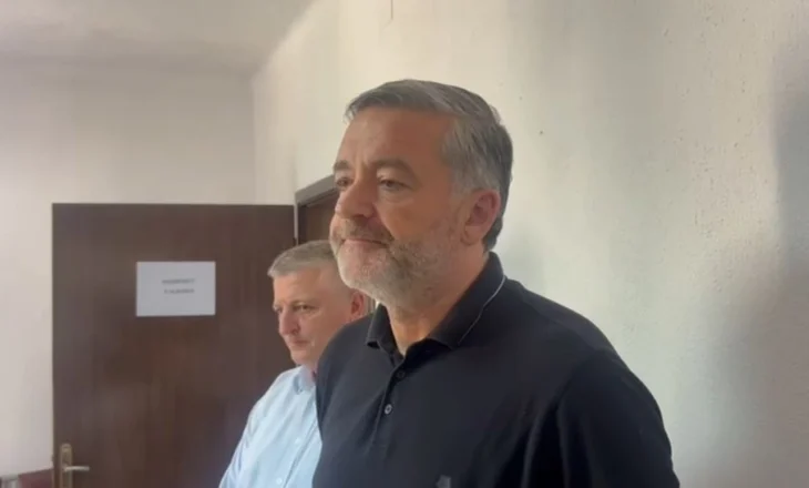 Shkarkohen drejtorët e bashkive në qarkun e Dibrës, Blendi Klosi: Rritje e performancës së administratës