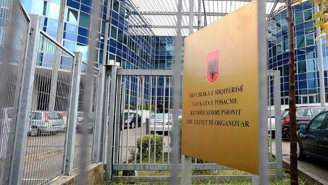 Shkelje e barazisë në tendera dhe falsifikim dokumentash, ja vendimi i GJKKO për Sonila Qaton dhe të pandehurit e tjerë