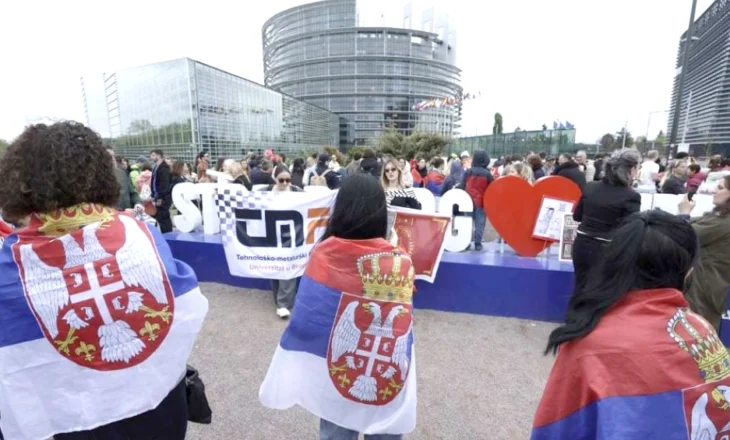 Shpallja e zgjedhjeve, BE nuk rrezikon të kërkojë “kokën” e Vuçiçit pa garanci, pse Brukseli po “flirton” me Beogradin