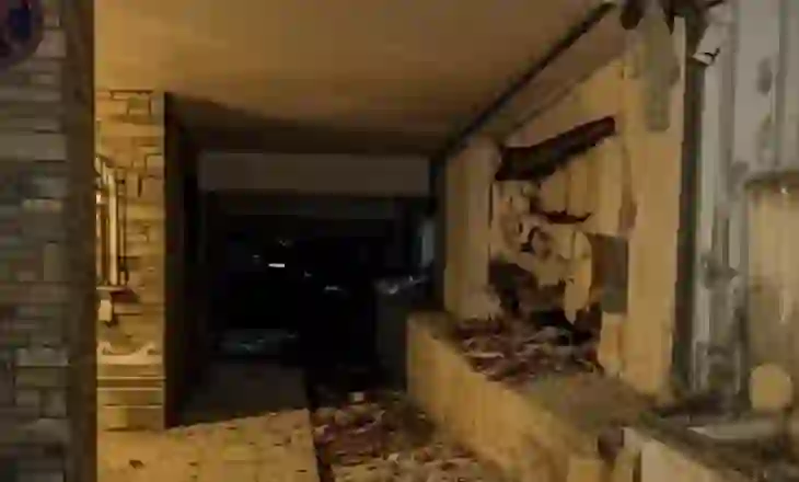 Shpërthim i fuqishëm në një bllok apartamentesh, dëme të mëdha në ndërtesat përreth