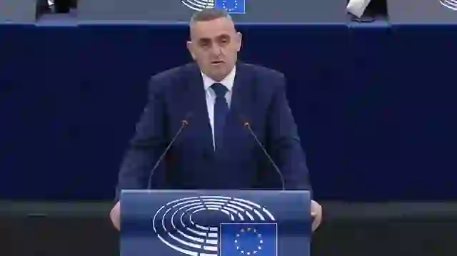 Shqipëria drejt BE? Beleri raporton në Parlamentin Evropian: Vetëm fasadë, Rama shantazh gjyqësorit